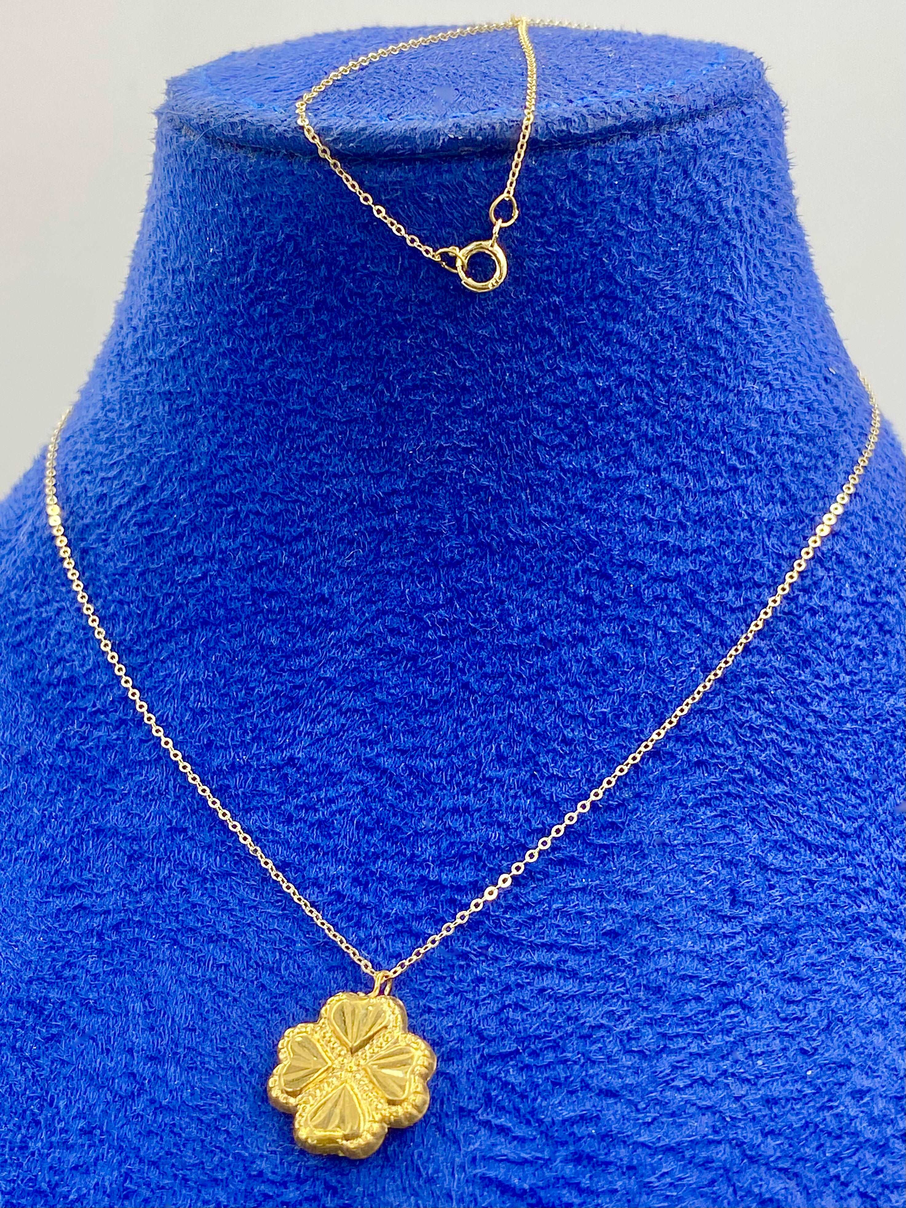 18K Gold Flower Necklace - Embellish Gold