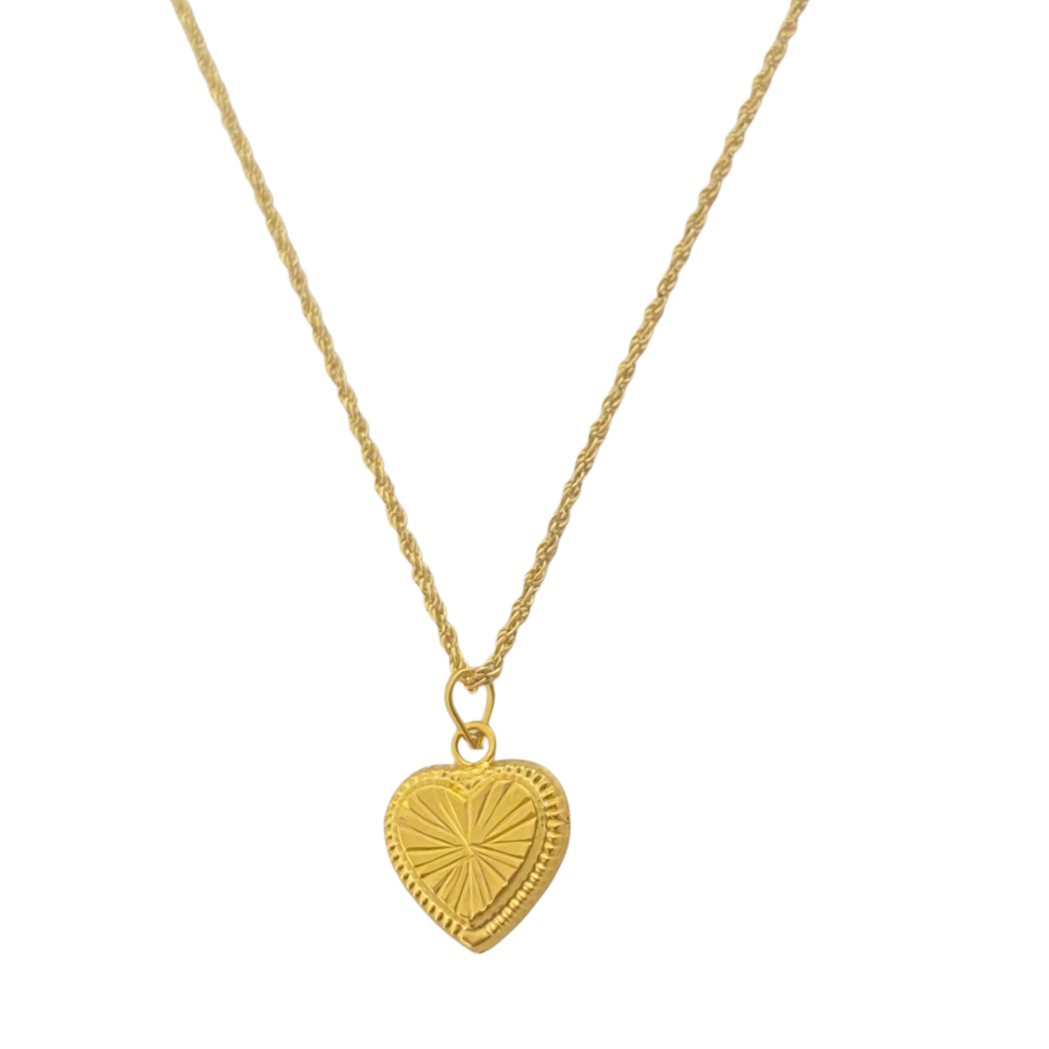 18k Gold Heart Lines Necklace