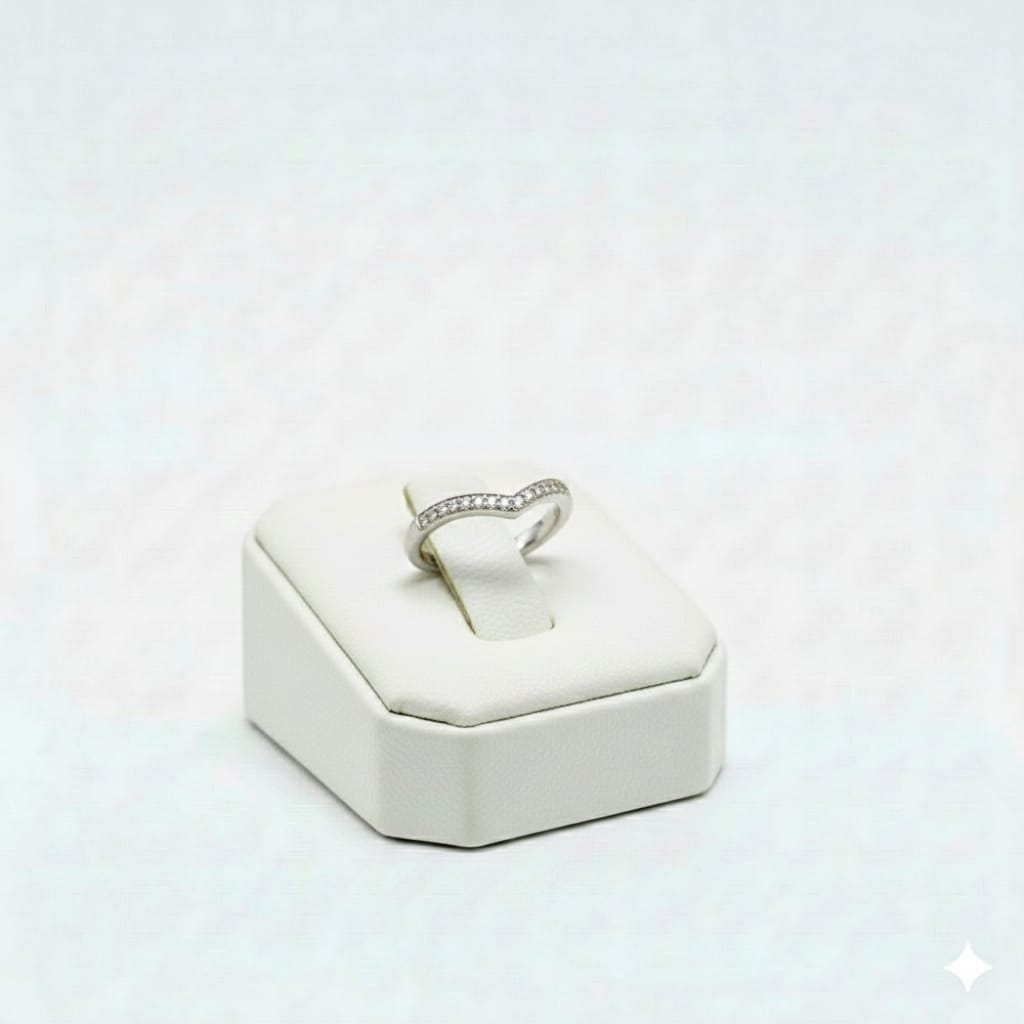 925 Silver Curvy Dia RIng