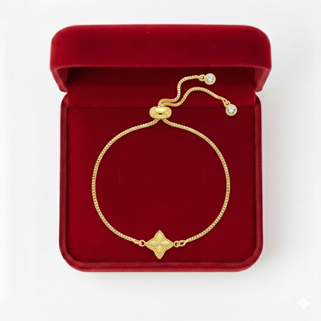 Clove Bracelet 18K Gold Pendant With 18K Gold Plated Chains