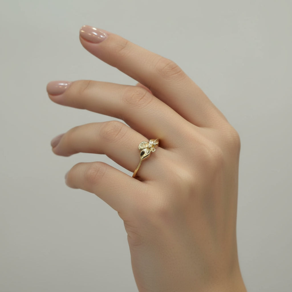 18k Gold 3 Leaf Ring